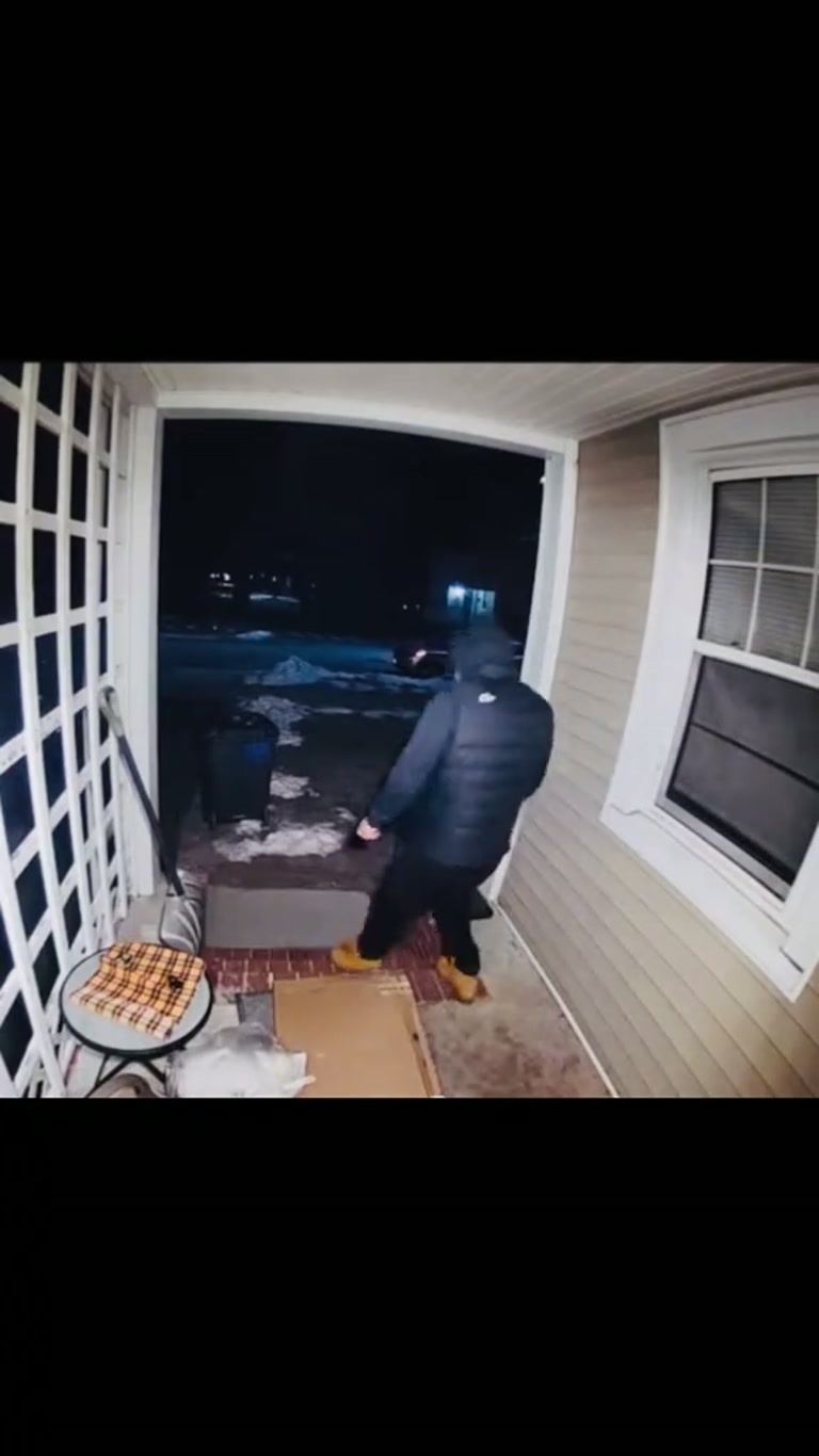 Doorbell Footage Shows Two Very Different Visits to One Porch