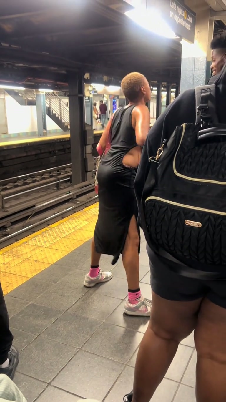New York City Subway Platform Scene Draws Viral Attention