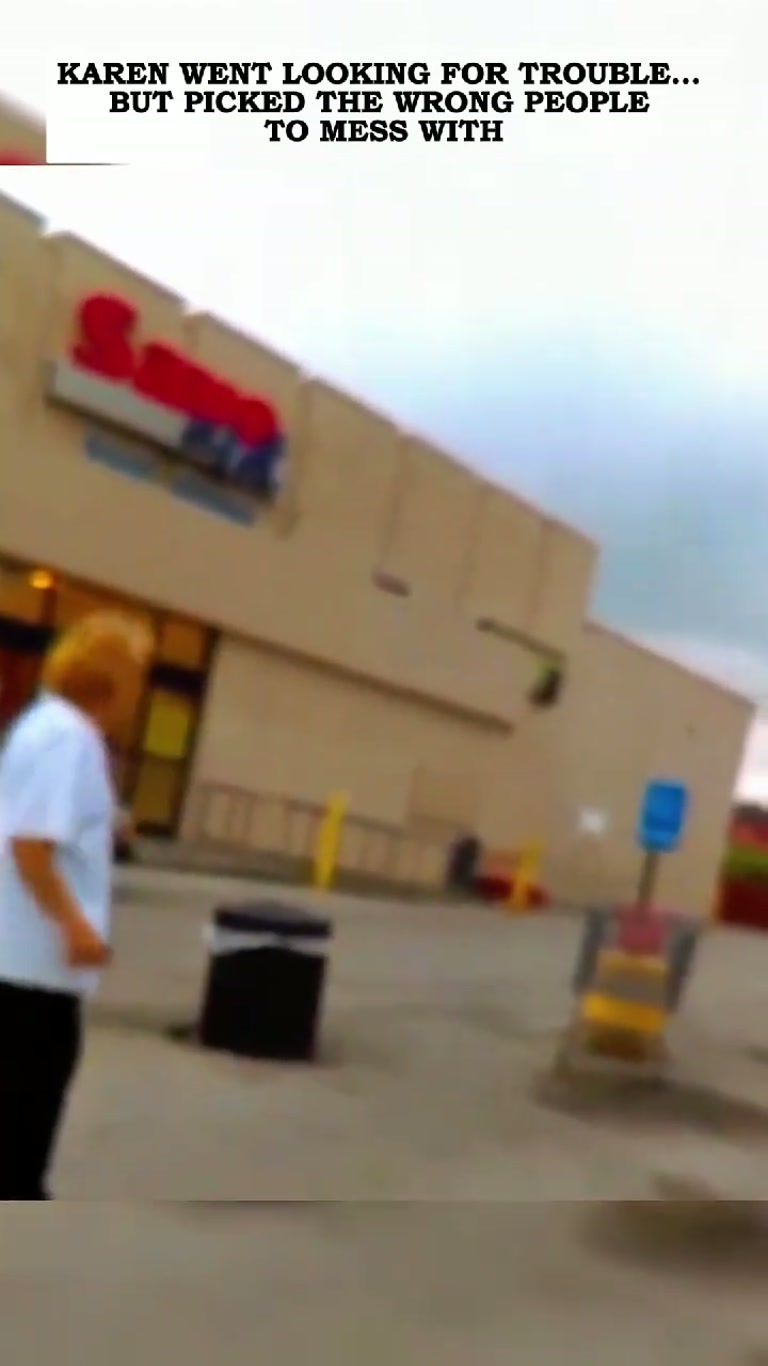 Cart Return Dispute Outside a Store Turns Into Camera Standoff