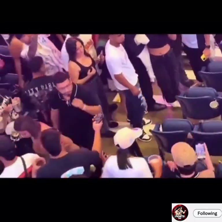 Arena Scuffle Turns Seats Into a Stage as the Crowd Watches