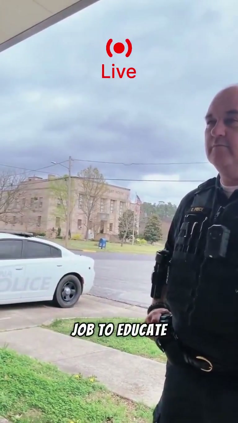 A Father's Plea Outside Mena Police Draws Viral Attention
