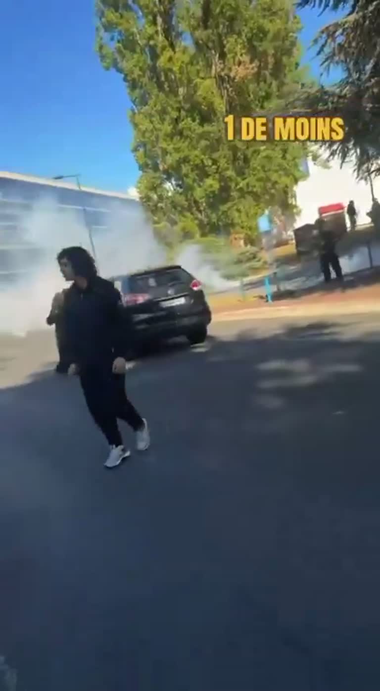 Mother Pulls Son Out of School Blockade in Front of Classmates