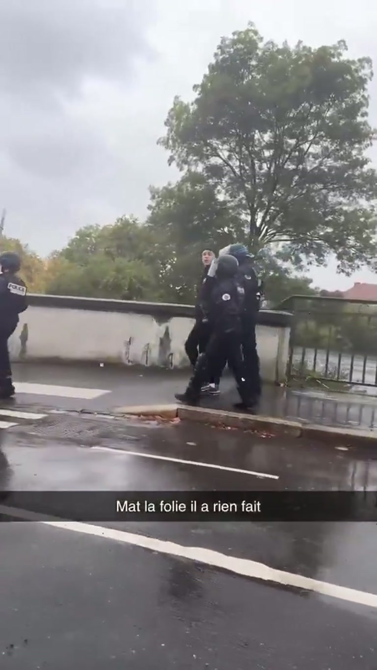 A Rainy Crosswalk, a Ring of Officers, and One Repeated Claim