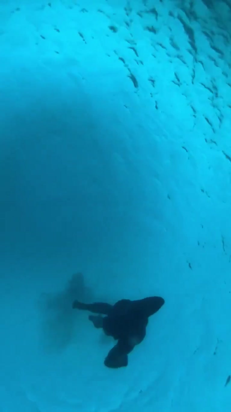 The Phone Fell Off the Boat — Then It Kept Filming Below