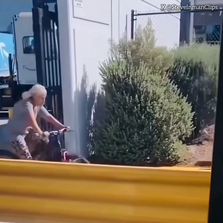One Man, One Phone, One Door, and a Visitor Who Wasn't Invited