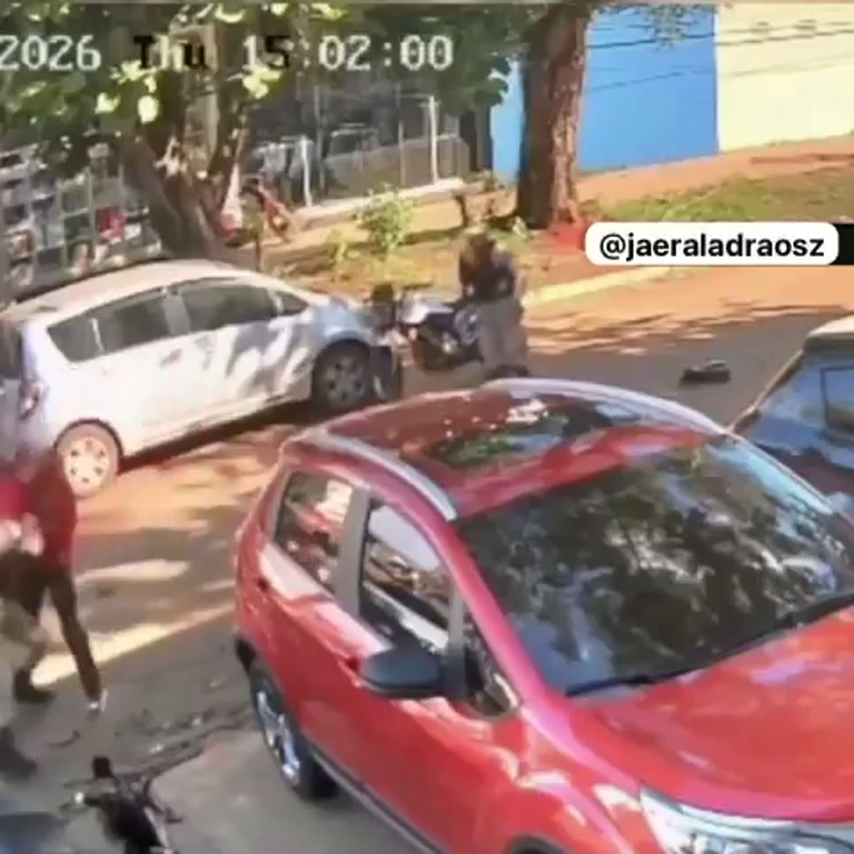 A Police Approach in Paraguay Turns One Quiet Corner Into Chaos