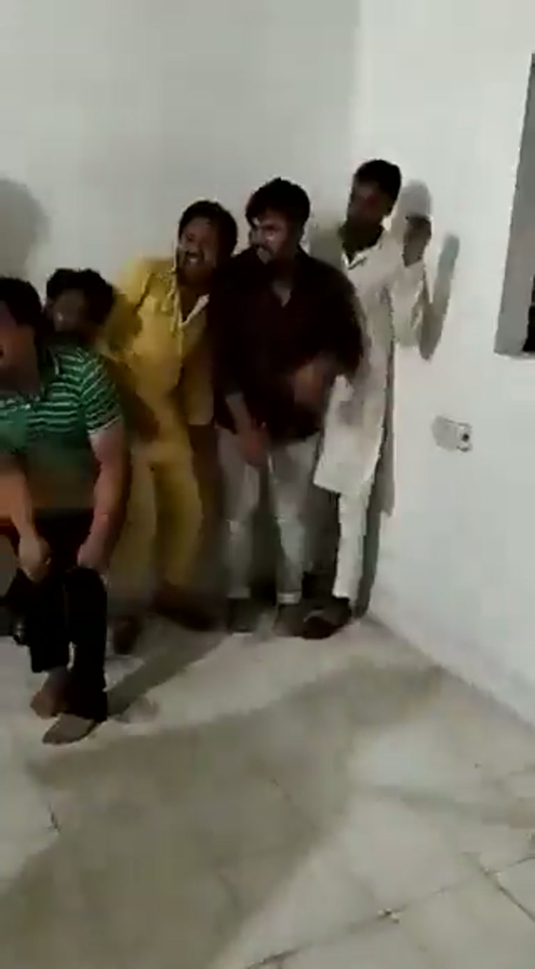 A Khaki Uniform Enters the Room — and Every Hand Goes Up
