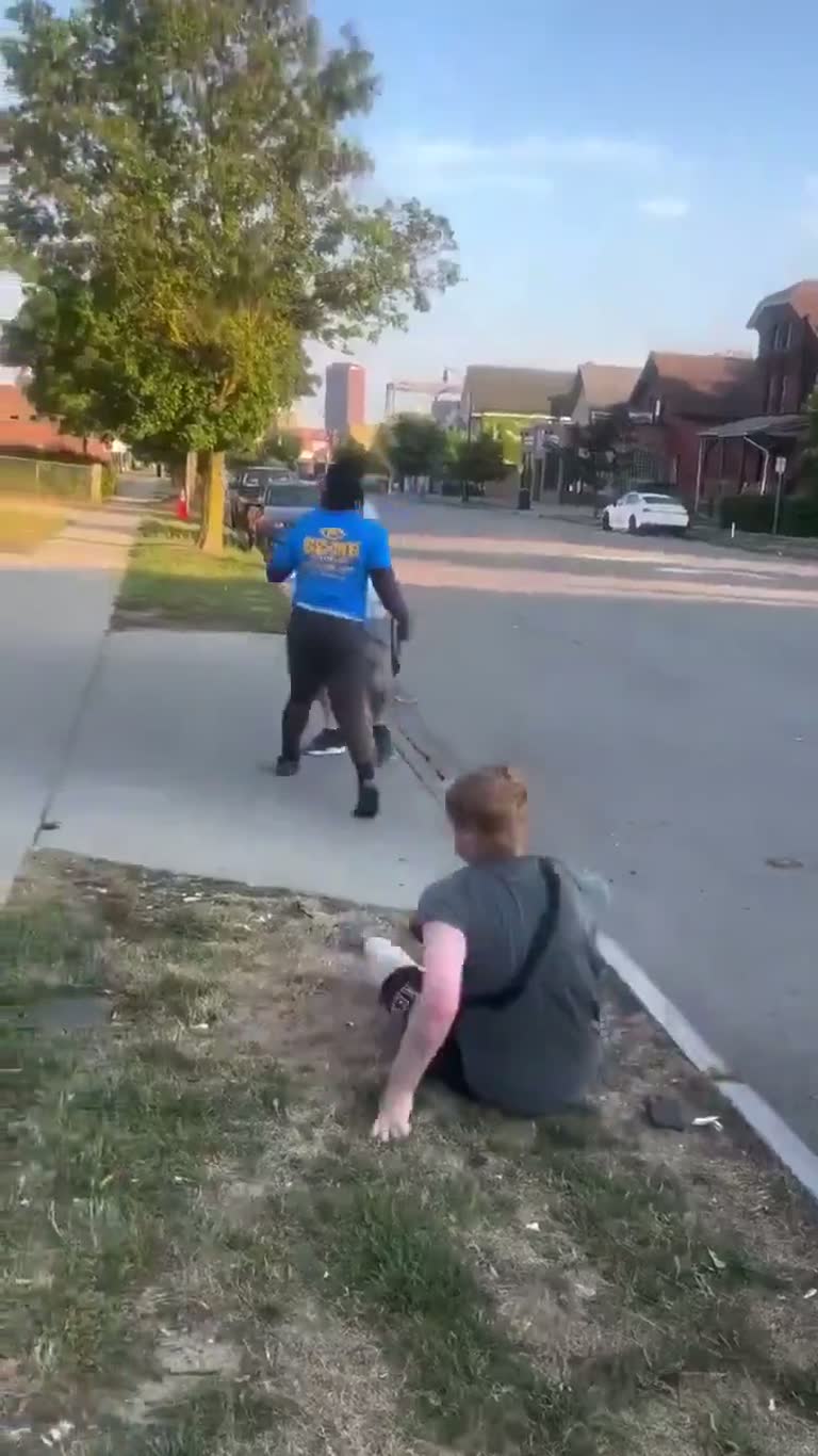 A Bystander Steps In and One Ordinary Street Turns Tense