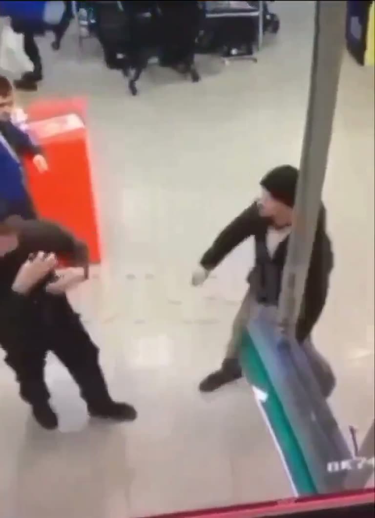 A Routine Shift, One Sudden Punch, and a Store That Goes Silent
